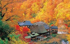 田澤湖溫泉度假村